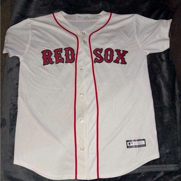 Genuine Merchandise Other - Genuine Merchandise White Baseball Jersey